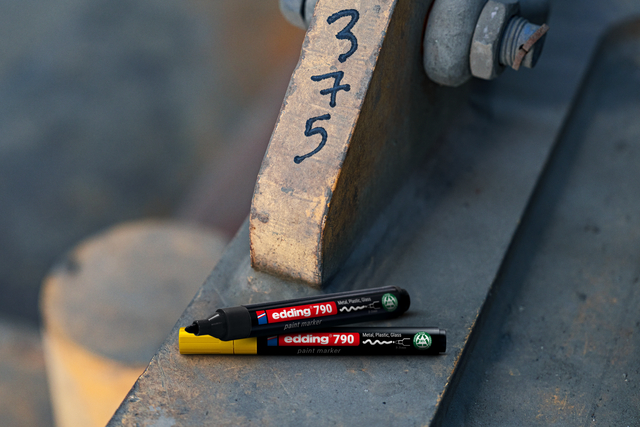 1438385p3